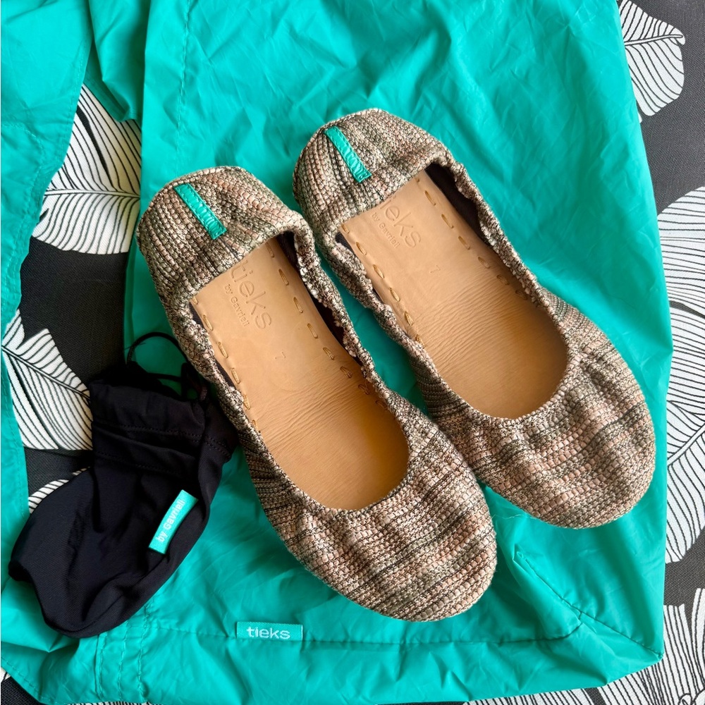 NEW Tieks MOJAVE Leather Ballet Flat shoes - Picture 7 of 14
